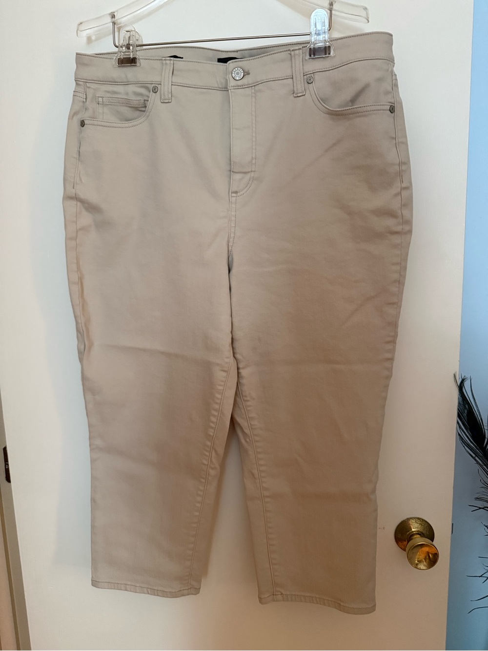 Talbot Stone Capris - Picture 2 of 4